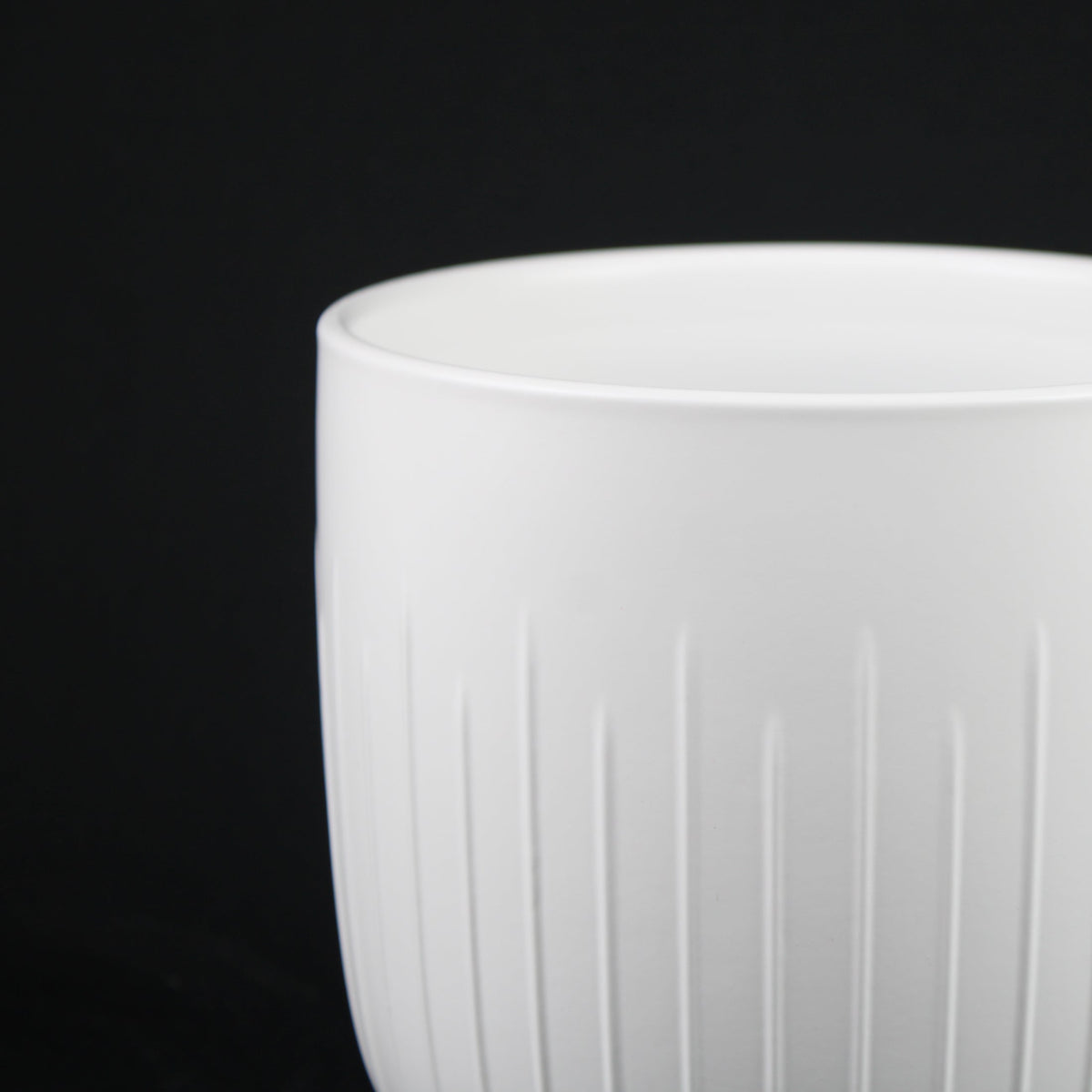 3-Piece White Stoneware Planters with Vertical Groove Texture