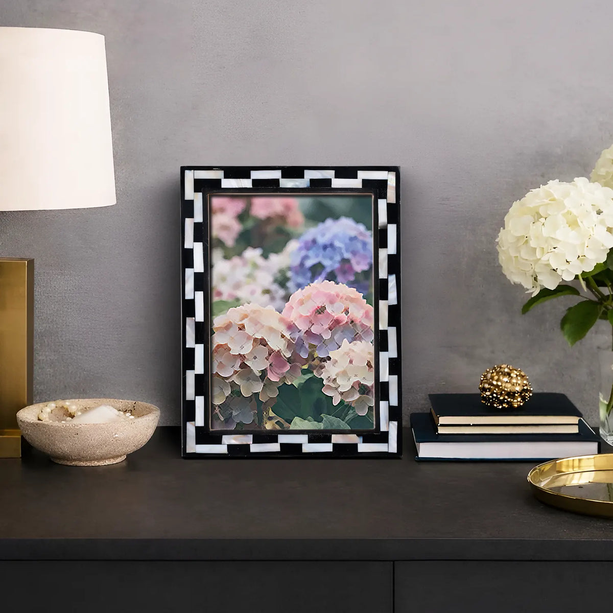 Pearlescent Tiptoe Mother of Pearl Resin Picture Frames